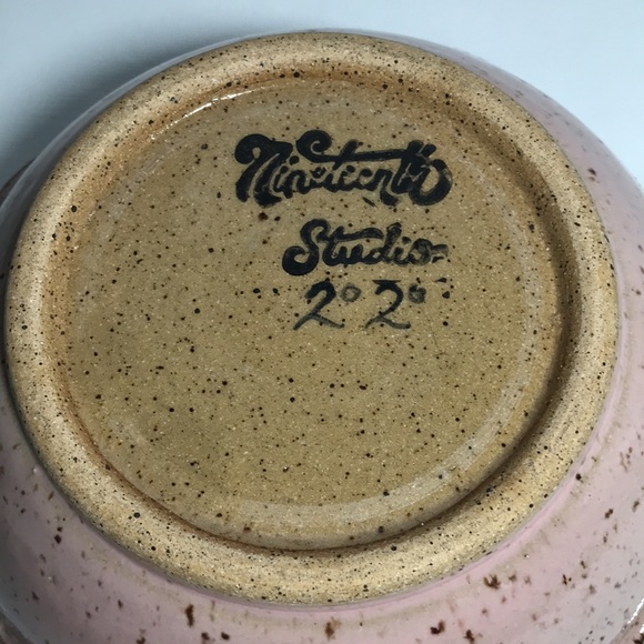Nineteenth Studios Handmade Stoneware Pottery Nom Nom Bowl - Picture 2 of 4